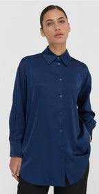 Zeynep Şule Oversize İpek Saten Gömlek